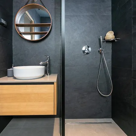 Elementa Castelier Villa Kaštelir