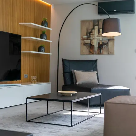 Elementa Castelier *