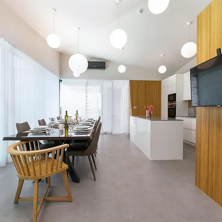 Elementa Castelier * Kaštelir