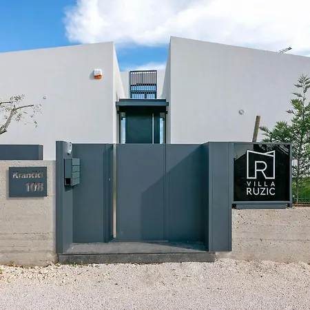 Villa Elementa Castelier Kaštelir