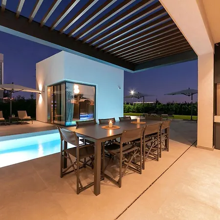 Elementa Castelier * Kaštelir