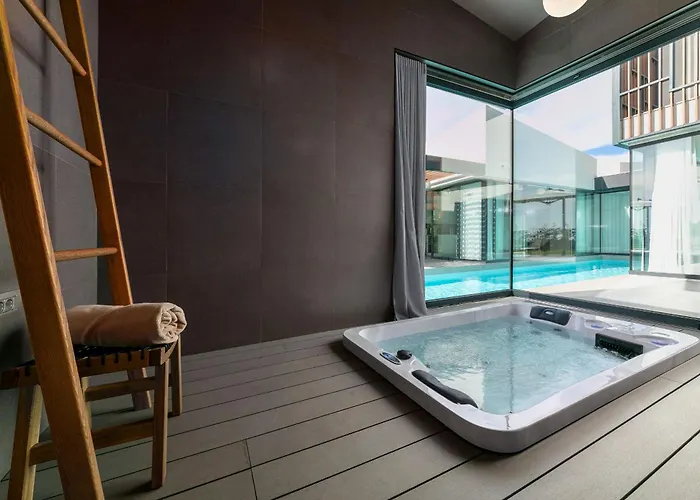 Elementa Castelier Kaštelir